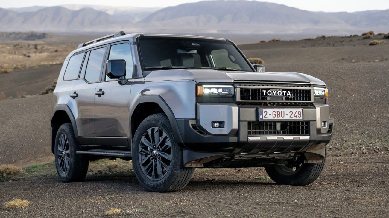 The Toyota Land Cruiser Hybrid Is Here, And It’s Still Unstoppable