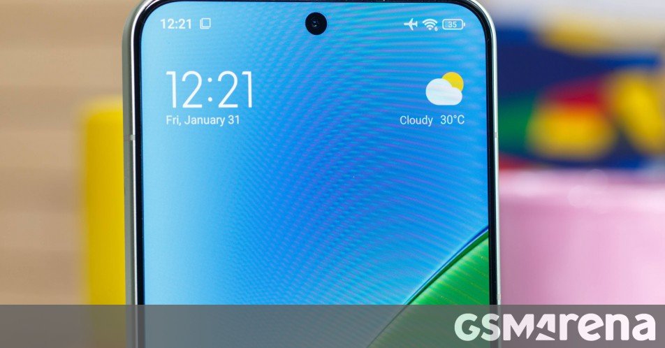 Xiaomi 16 and Xiaomi 16 Pro to get a big selfie camera upgrade