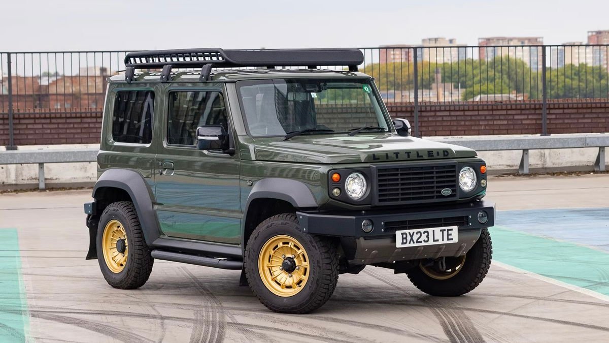 This Suzuki Jimny Is Cosplaying As A Land Rover, And You Could Buy It