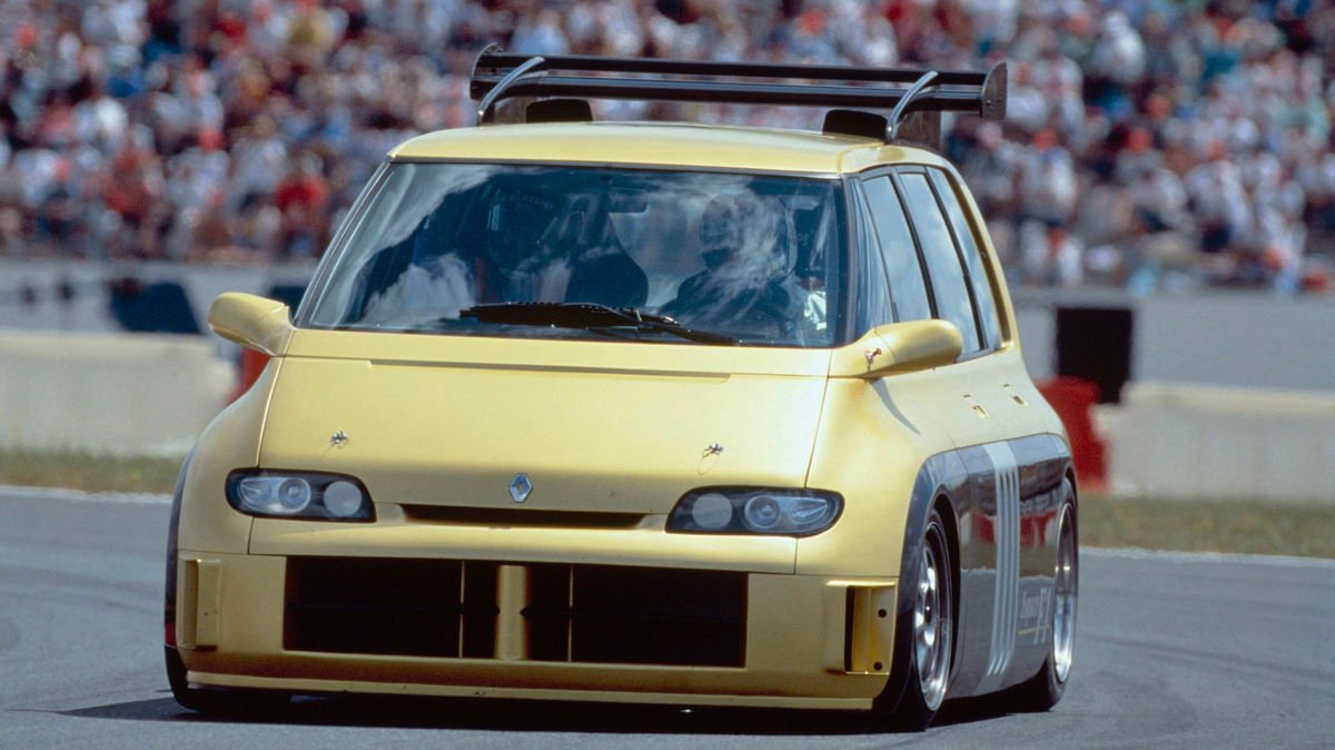 The Story Of The Renault Espace F1, The Brand’s Maddest Car Ever