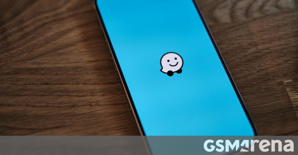 Waze will finally show traffic lights