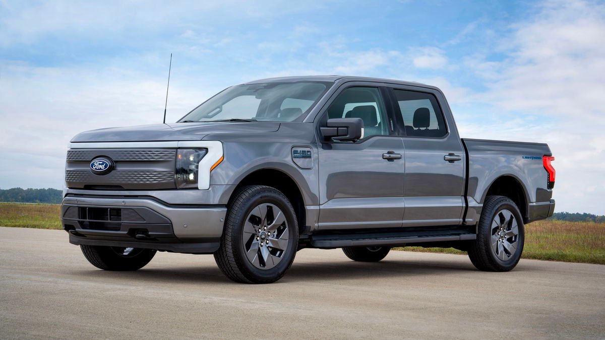 The All-Electric Ford F-150 Lightning Is Already Dead