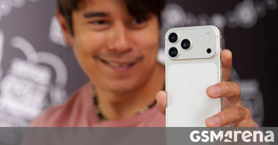 IDC: Smartphone shipments up 2.3% in Q4 2025, Apple is the clear winner