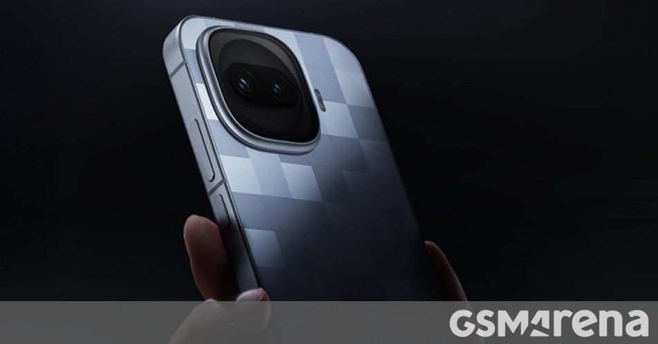 iQOO 15R teased, design revealed